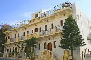Ξενοδοχείο με διαμερίσματα Pallada Αγία Γαλήνη